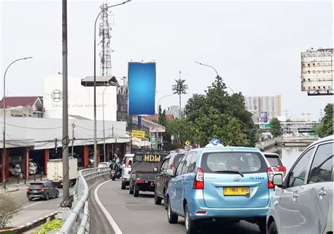 Billboard Jl Satria Raya Dkt Perempatan Grogol Jelambar