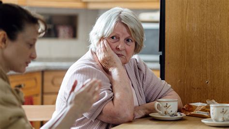 Brenda Blethyn's "powerful" must-see drama with Jason Watkins is