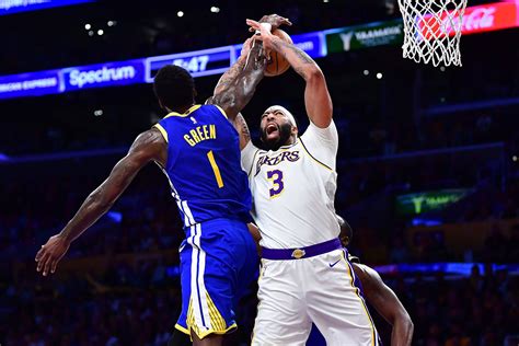 Anthony Davis Leads Lakers Past Warriors In Game How Might Golden