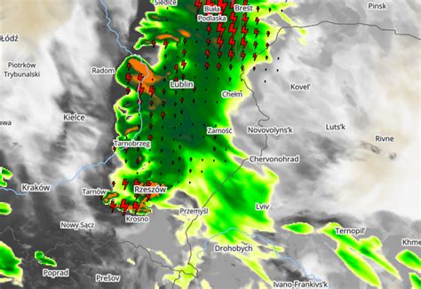 Silne Burze Uaktywni Si Nad Po Udniowo Wschodni Polsk Przynios