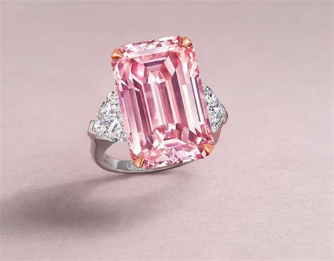 Favorite Graff Pink Diamond Engagement Ring 3 Stone Emerald Cut