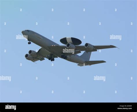 radar approach flight aircraft aeroplane plane airplane jet awacs Stock ...