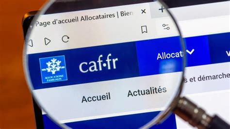 Alerte La Caf Va Geler Vos Allocations Familiales En Voici Qui