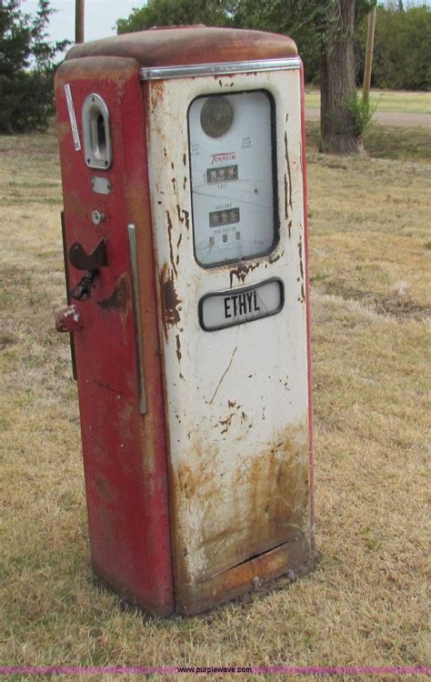 Tokheim 39 Antique Gas Pump In Pratt KS Item N9094 Sold Purple Wave