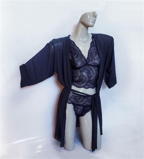 Bralette E Calcinha Em Renda Lingerie Sem Bojo Top Cropped