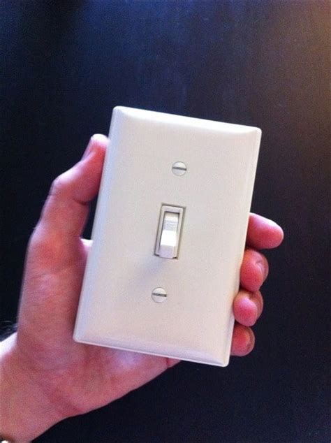 Light Switch XBee Example – Rob Faludi