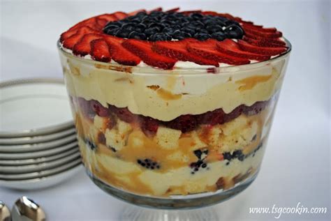 Berry Trifle with Rhubarb and Lemon Curd