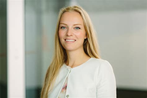 Ilse Munnikhof 32 Jährige Managerin Will Frauen Zum Investieren Bringen Business Insider