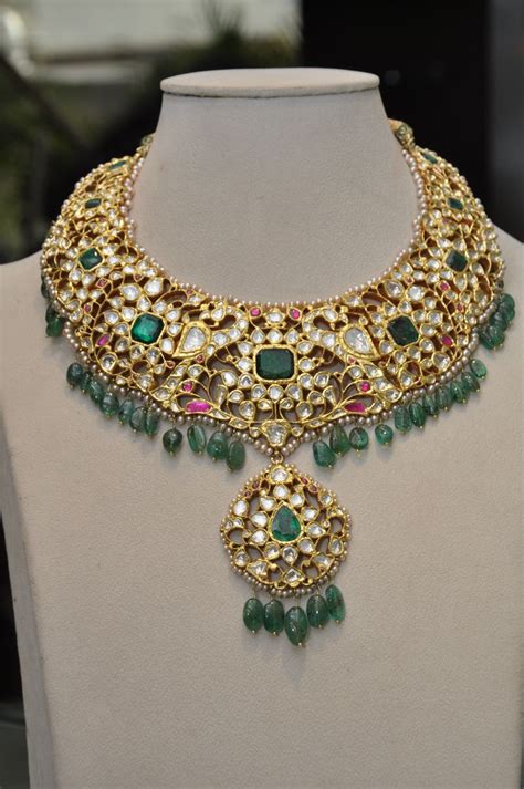 Pin By Sahiti Chowdary On Jewels Indian Wedding Jewelry Sets Indian