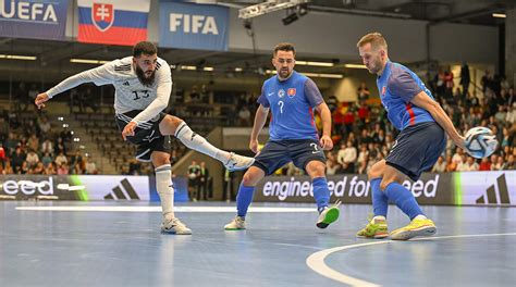 DFB Futsaler siegen erstmals in Eliterunde DFB Deutscher Fußball