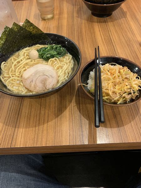 『ラーメン、ネギチャ丼』横浜家系ラーメン 横浜道 野田蕃昌店のレビュー ラーメンデータベース