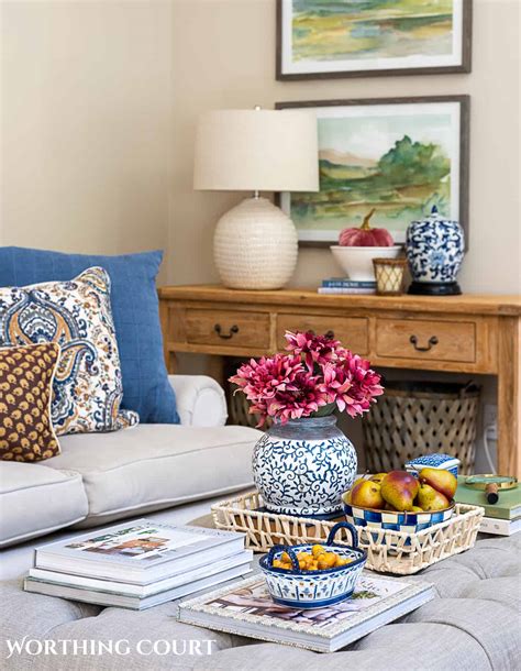 Burgundy And Blue Fall Decor Ideas For A Living Room