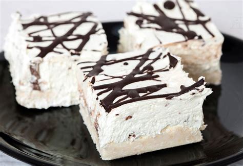 Fantasti Ne Kokos Kocke Recept Koji Morate Da Prepi Ete I Sa Uvate U