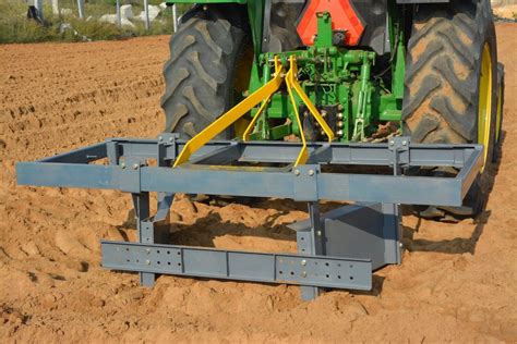 Kamal Kisan Mild Steel Raised Bed Seed Drill For Agriculture Size