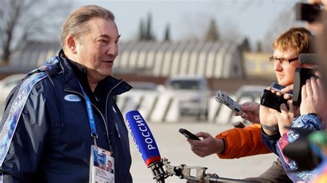 Vladislav Tretiak wins re-election as Russian hockey fed president ...