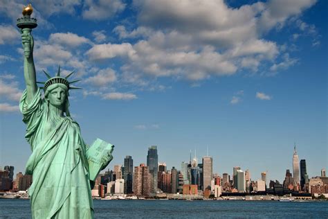 Statue of liberty in new york hd wallpaper | PixelsTalk.Net