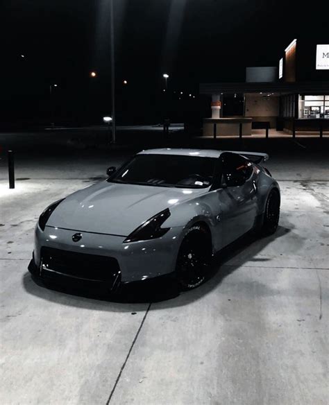 Nardo Gray Nissan 370z In Gas Station Lighting