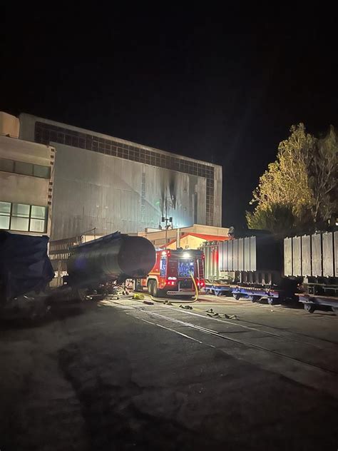 Incendiu La Fabrica De Transformatoare De Pe Tefan Cel Mare