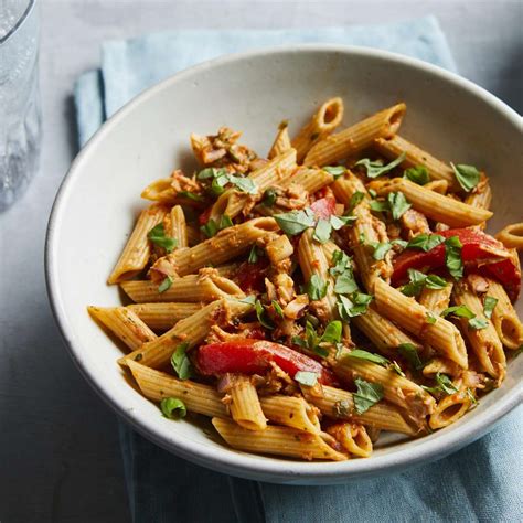 Pasta Tuna And Roasted Pepper Salad