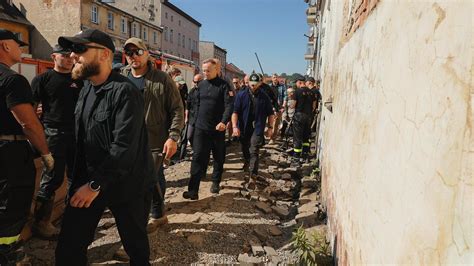 Kolejne powiaty w stanie klęski żywiołowej ISW ostrzega Duda na