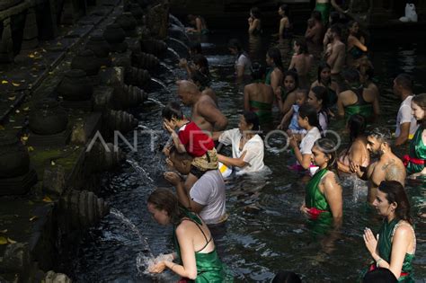 Jumlah Kunjungan Wisatawan Mancanegara Ke Bali Antara Foto