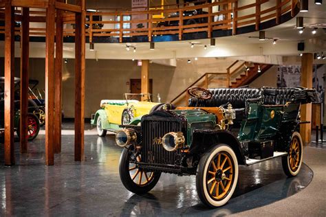 1909 White Steam Car Model M - Heritage Museums & Gardens