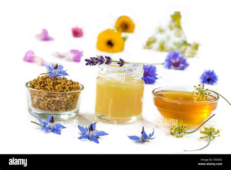 Organic honey bee products Stock Photo - Alamy