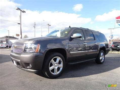 Taupe Gray Metallic Chevrolet Suburban Ltz X Exterior Photo