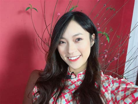 Hot girl Việt nào vừa xinh đẹp vừa học giỏi Gương mặt trẻ ZNEWS VN