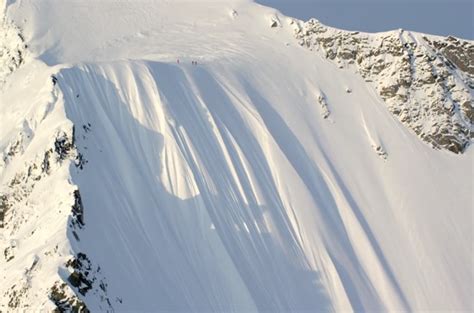 Pro Skier Miraculously Survives 1 600 Foot Fall Tumbling Down Ak Face