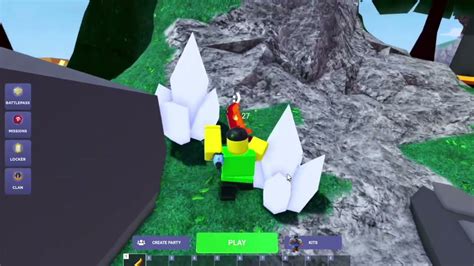 New Mysterious White Crystals In The Roblox Bedwars Lobby Roblox Bedwars Youtube