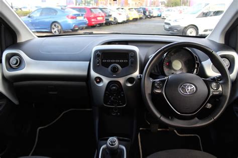 Toyota Aygo 2020 Interior | BestCars.netlify.app