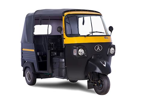 Atul GEM PAXX LPG AutoRickshaw At 251000 Battery Operated Loader