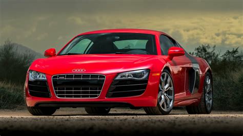 A V10 Audi R8 With The Six Speed Manual Is Just About The Perfect Supercar Carscoops