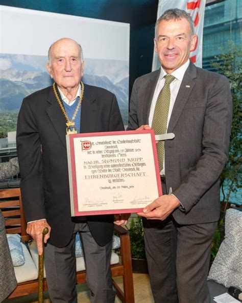 Innsbruck Theologe Sigmund Kripp Zum Ehrenb Rger Ernannt