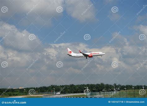 Registro Del Aire B737 De Malindo 9M LNP Aeroplano Foto De Archivo