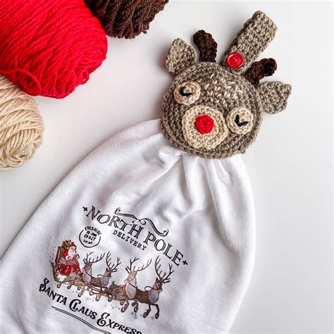 Ravelry Reindeer Towel Topper Pattern By Tonya Bush