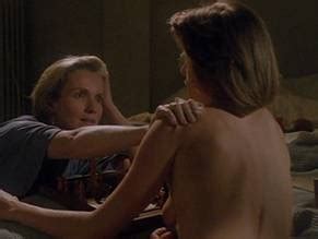 LE JUPON ROUGE NUDE SCENES AZNude