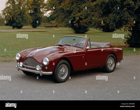 Aston Martin Db Mk Iii Hi Res Stock Photography And Images Alamy