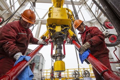 China unites oil giants to boost domestic production under Xi's directive