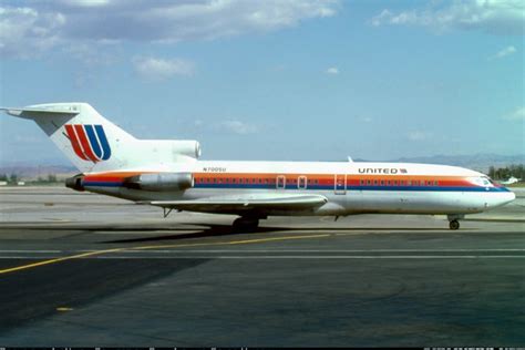 Lockheed L 1011 385 3 Tristar 500 United Airlines Aviation Photo