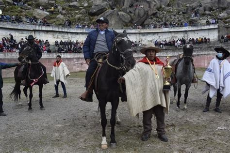 Huayllay Con éxito se llevo a cabo concursos de chalanes por