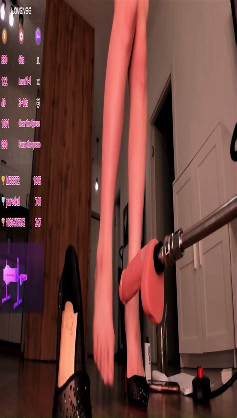 Sharlin Dildo Fun On Cam