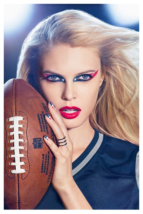 Super Bowl Makeup - Patriots vs Seahawks | Crave Naturals