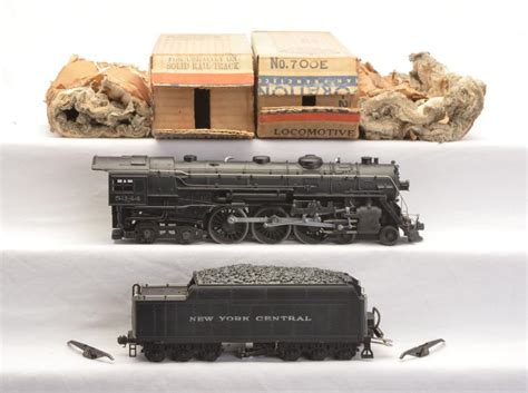 Sold Price: Lionel Prewar O Ga. 700E Hudson Loco with 700W NYC Tender ...