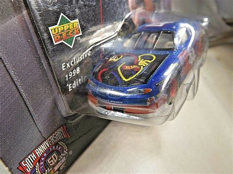 1998 Hot Wheels Pro Racing Collector 1st Edition Kyle Petty 44 HW Players INC Contemporary