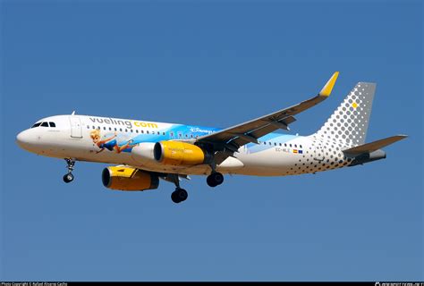 Ec Mle Vueling Airbus A Wl Photo By Rafael Lvarez Cacho Id