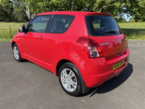 Suzuki Swift Sz Hatchback Dr Petrol Manual G Km Bhp