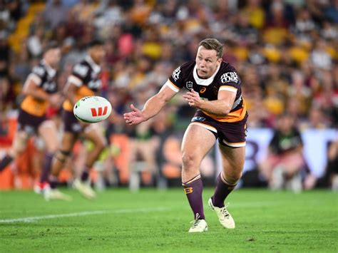 Michael Maguire Sends Chilling Warning To Brisbane Broncos Stars