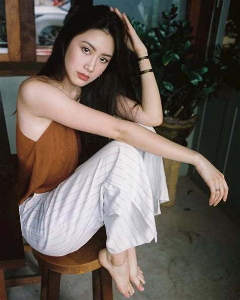 Chân dung nàng hot girl Lào gốc Việt nổi tiếng xinh đẹp